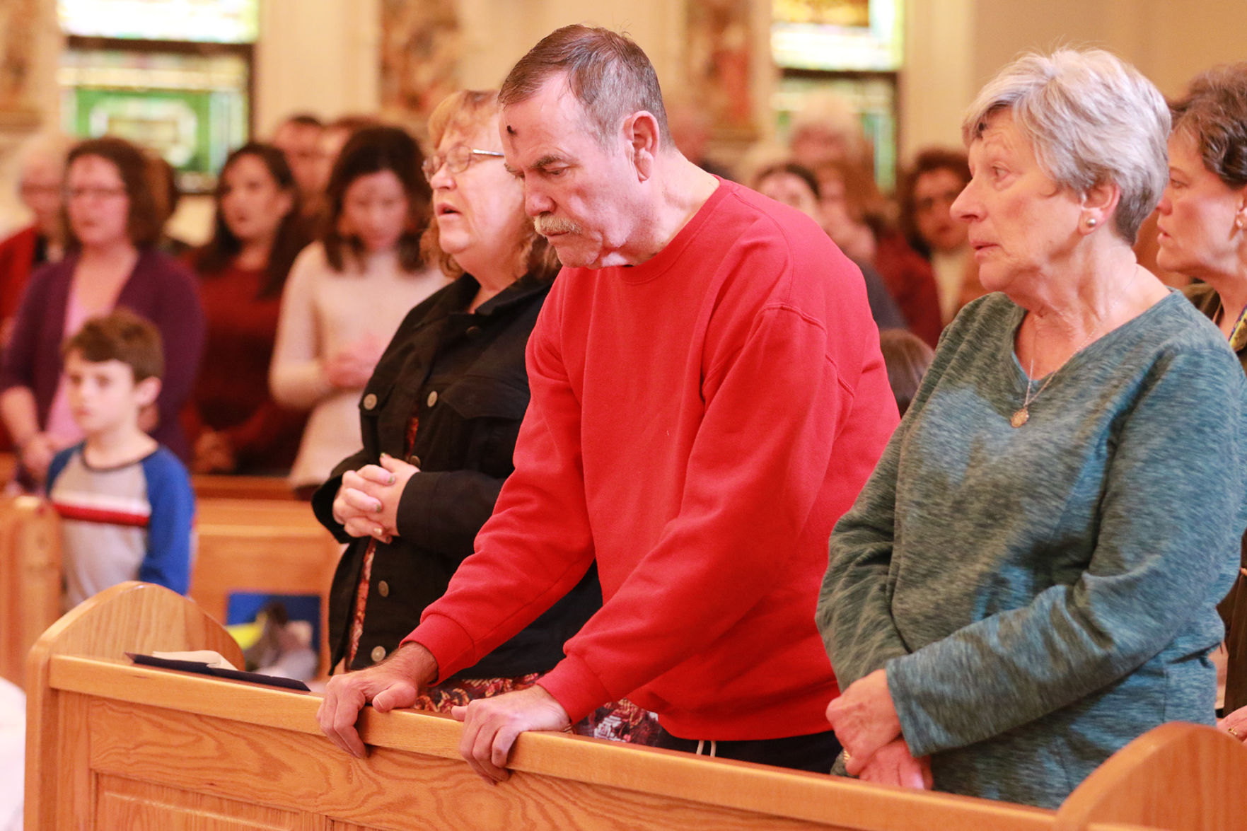 PHOTOS- Ash Wednesday noon service St. Agnes 20200226825.jpg